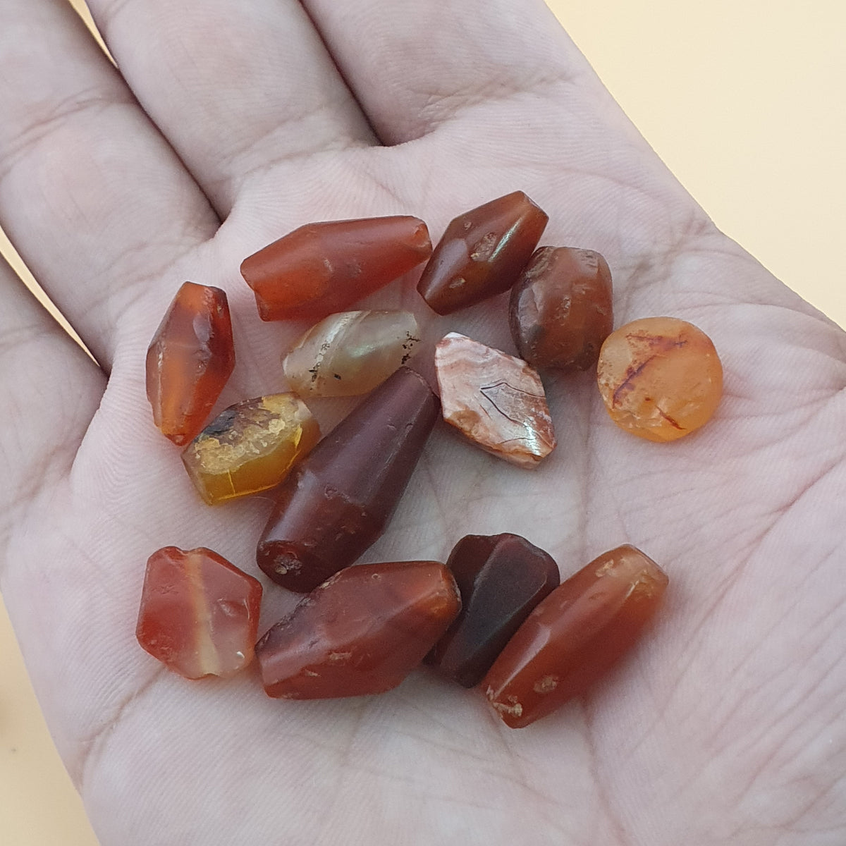 Perles anciennes authentiques en cornaline du Mali