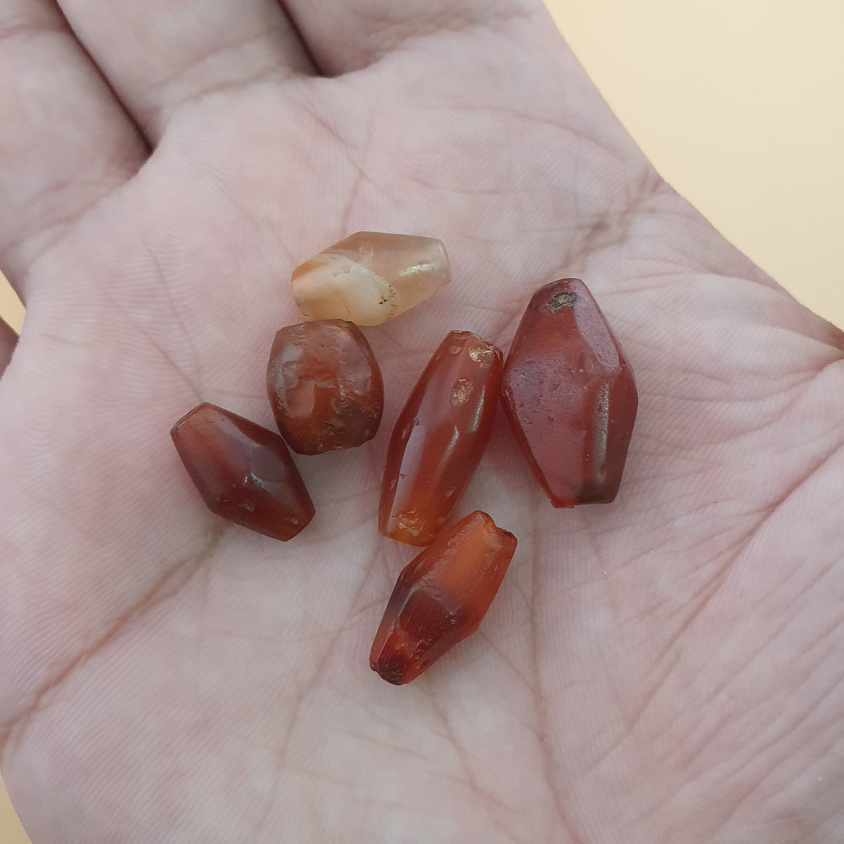 Perles anciennes authentiques en cornaline du Mali