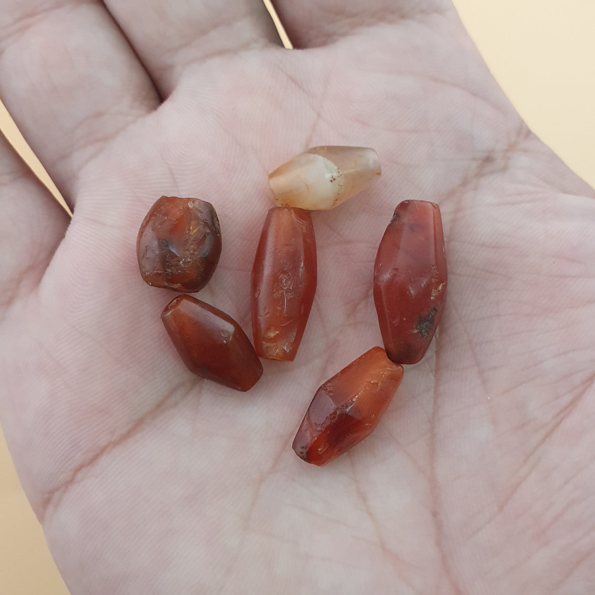 Perles anciennes authentiques en cornaline du Mali