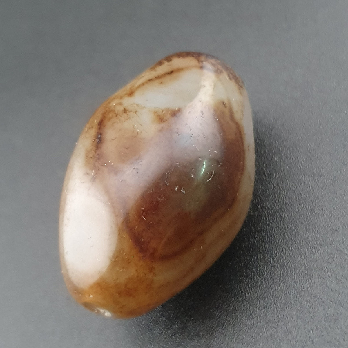 Vintage Suliemani Eye Agate Bead Amulet: Natural Gemstone (32.4mm)