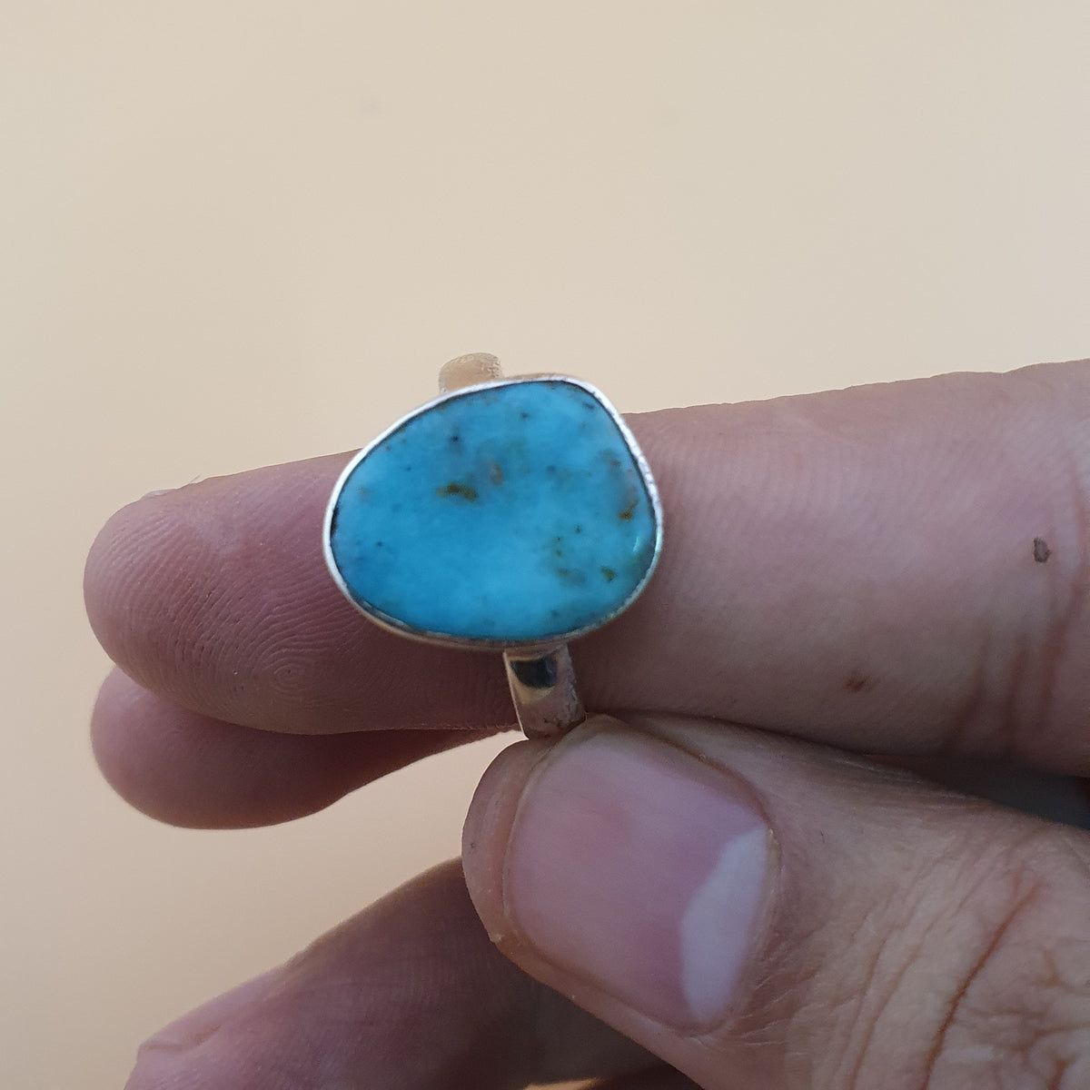 Bague en argent sterling avec turquoise naturelle d'Arizona, fabriquée à la main, style bohème, petite bague en pierre précieuse