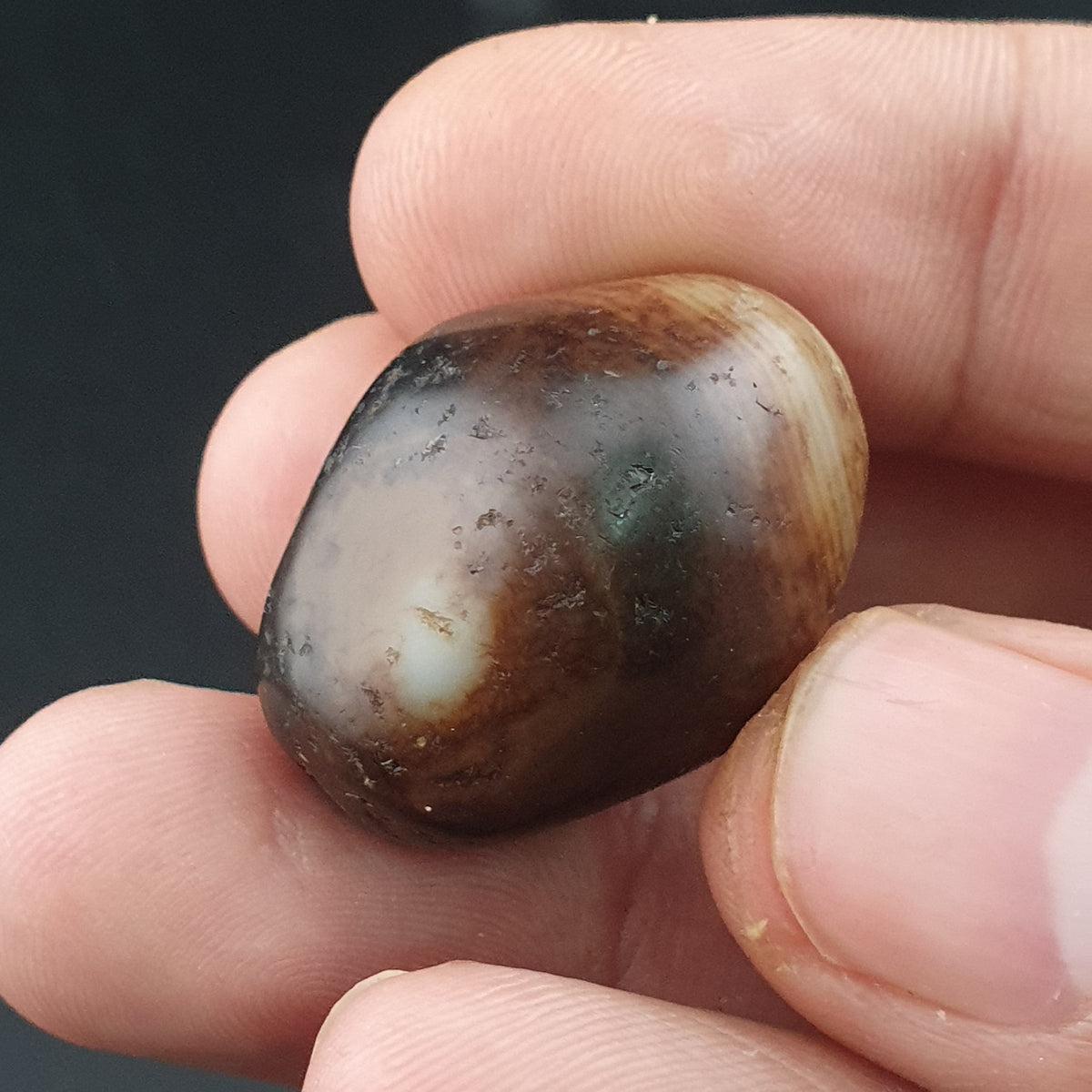 Amulette vintage en perles d'agate oeil de Suliemani à motif naturel