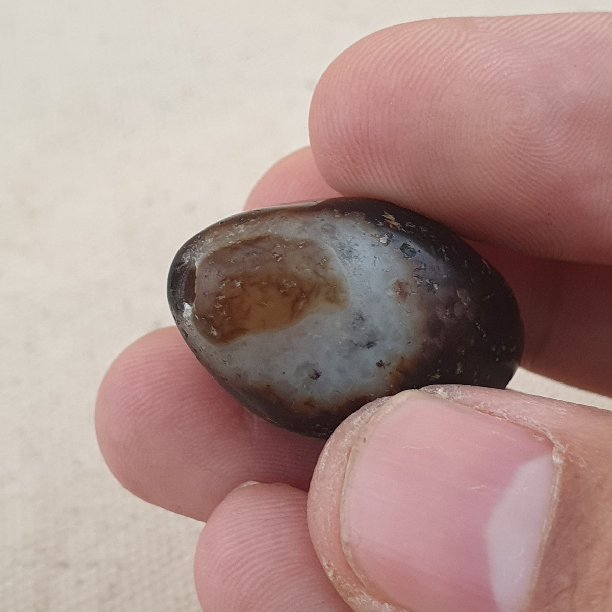 Amulette en perles d'agate Suliemani à yeux cristallisés de style antique vintage