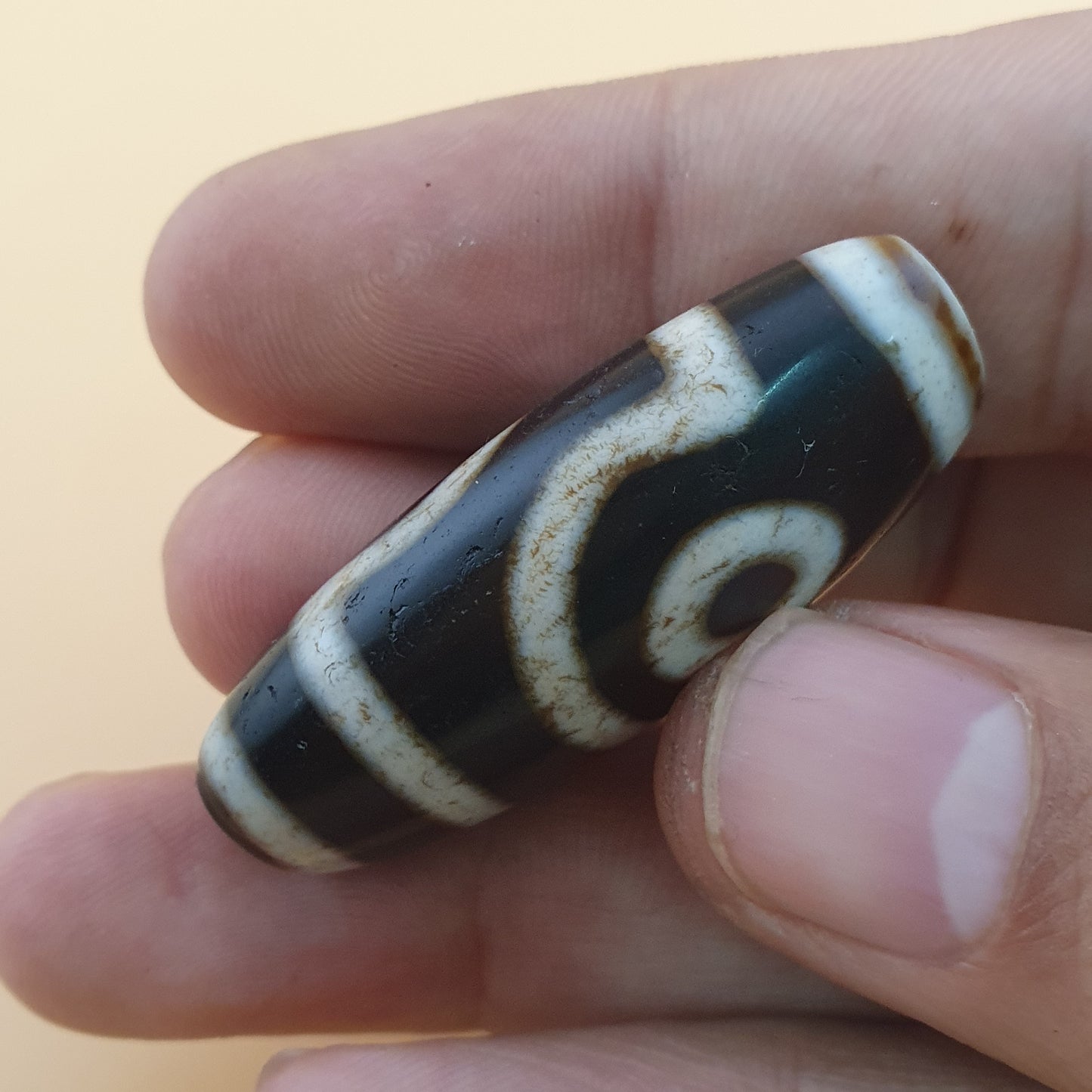 Vintage 2-Augen Achat Dzi Perle: Tibetisches Himalaya-Amulett