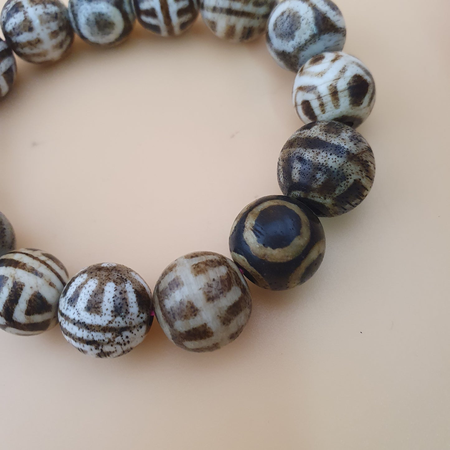 Antikes burmesisches Pumtek-Pyu-Perlenarmband