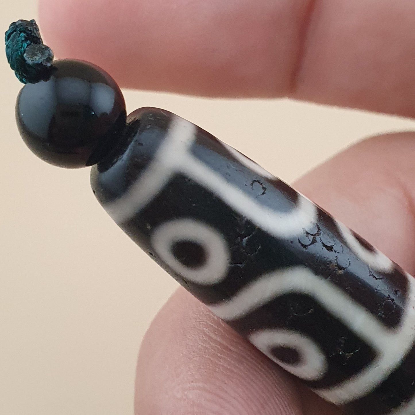 Antike Himalaya-Tibetische 12-Augen-Achat-Dzi-Perlen-Amulett-Halskette