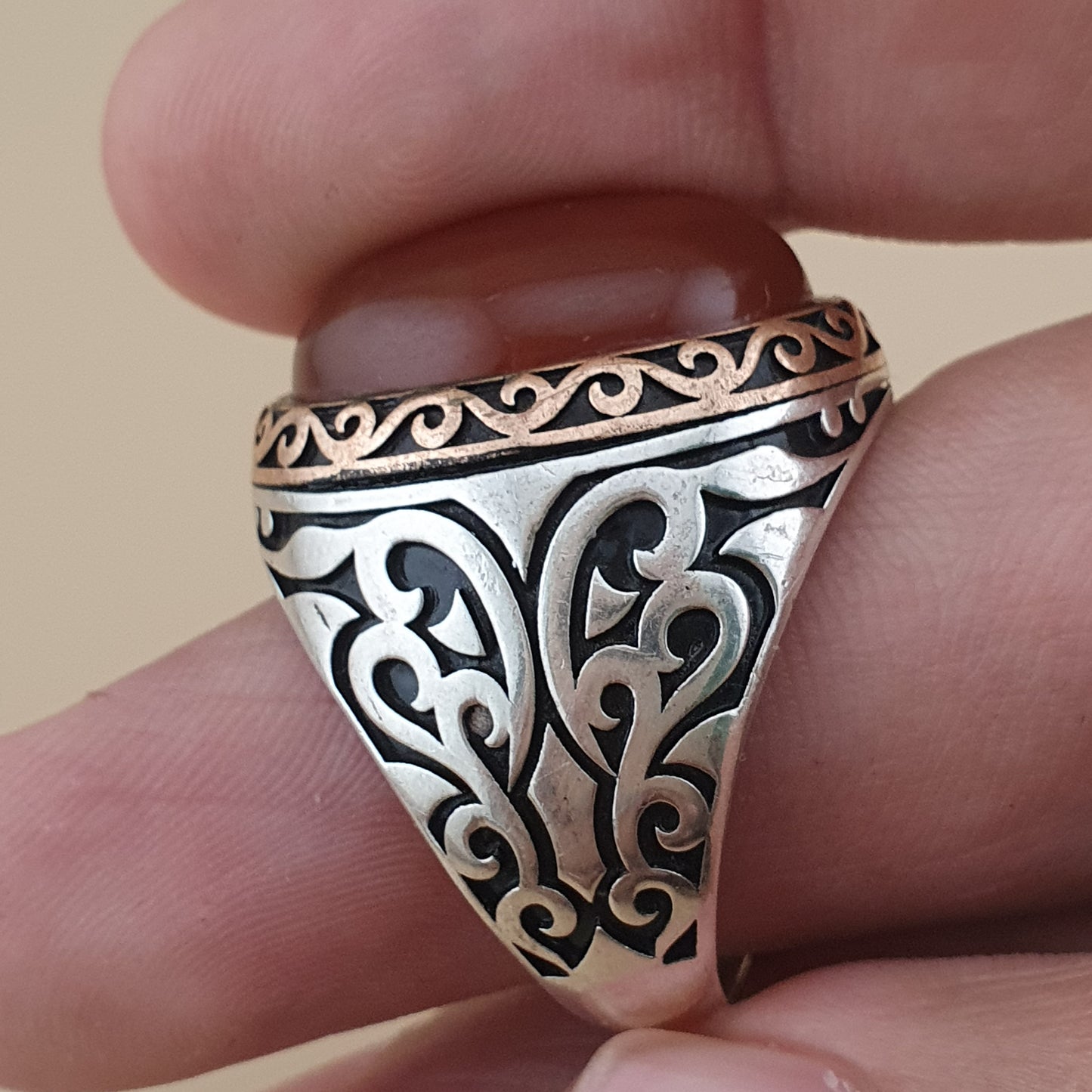 Handgefertigter, Vintage-inspirierter Achatring aus 925er Sterlingsilber