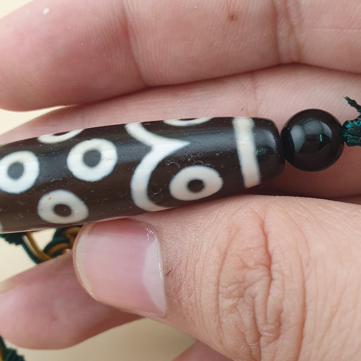 Antike 12-Augen Himalaya Tibet Achat Dzi Perle Amulett Halskette