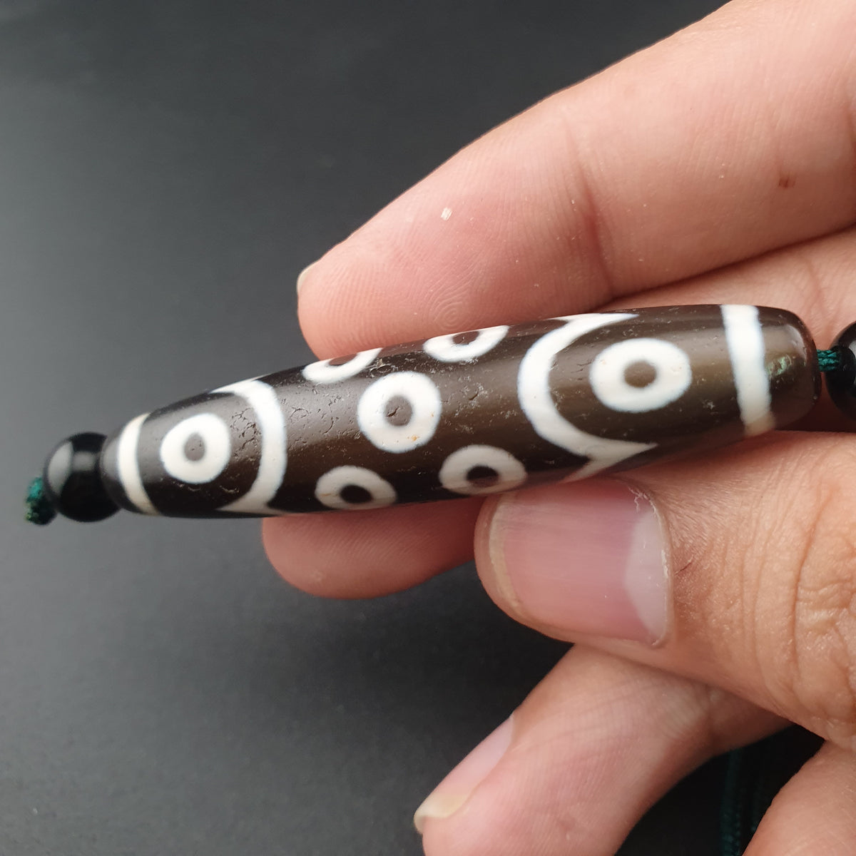 Antike 12-Augen Himalaya Tibet Achat Dzi Perle Amulett Halskette