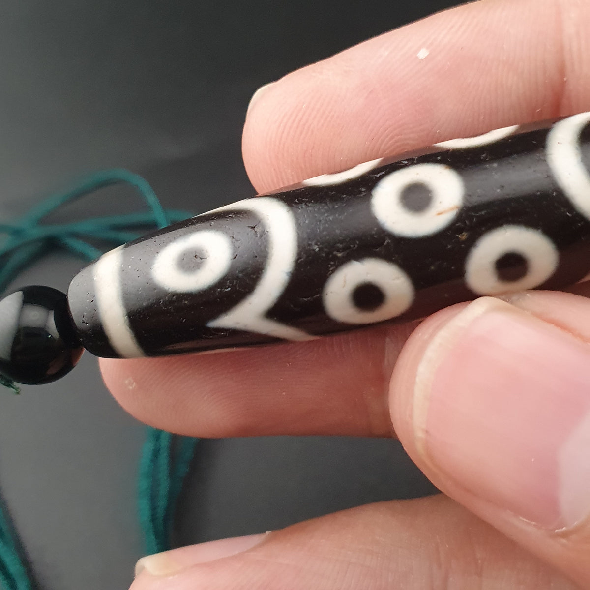 Antike 12-Augen Himalaya Tibet Achat Dzi Perle Amulett Halskette