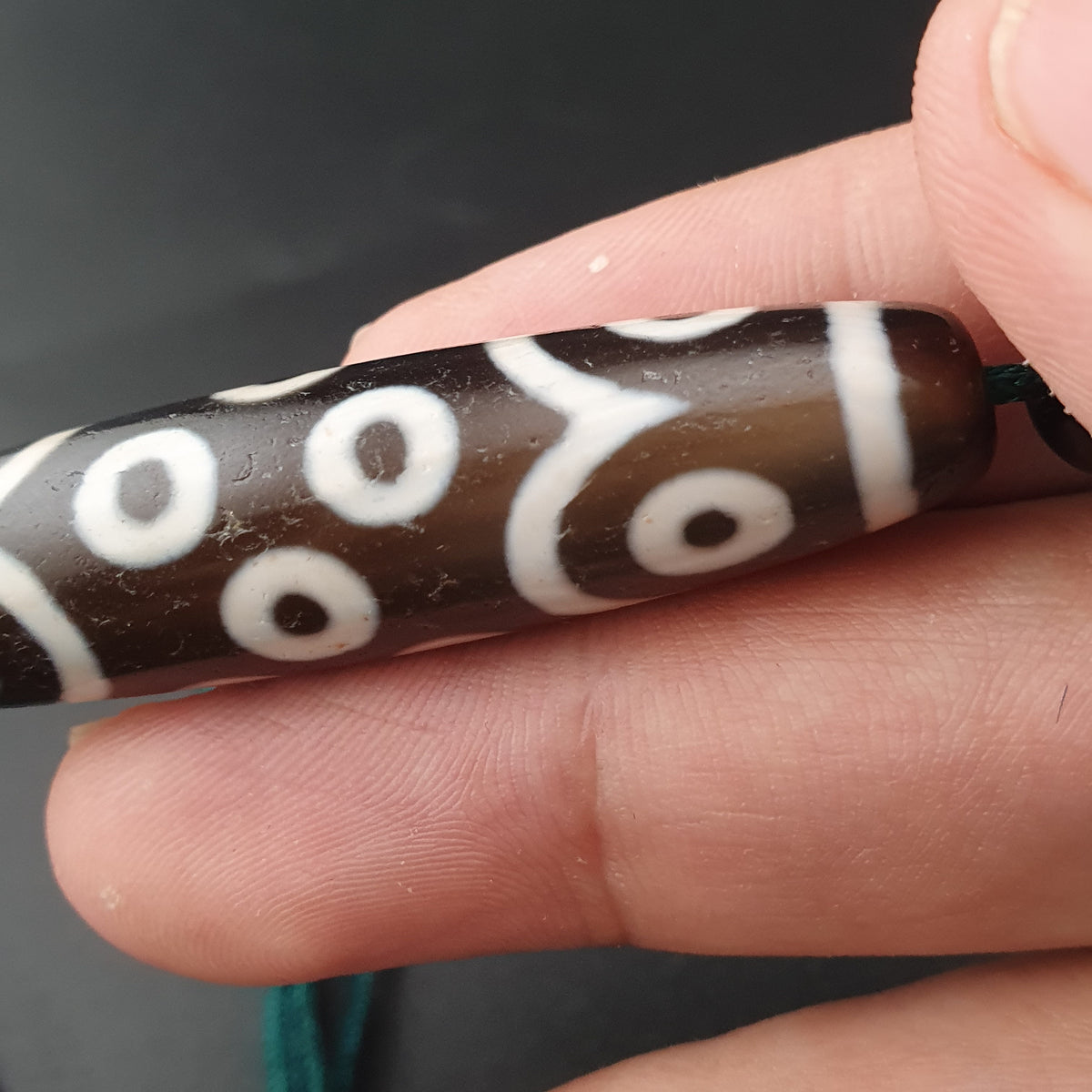 Antike 12-Augen Himalaya Tibet Achat Dzi Perle Amulett Halskette