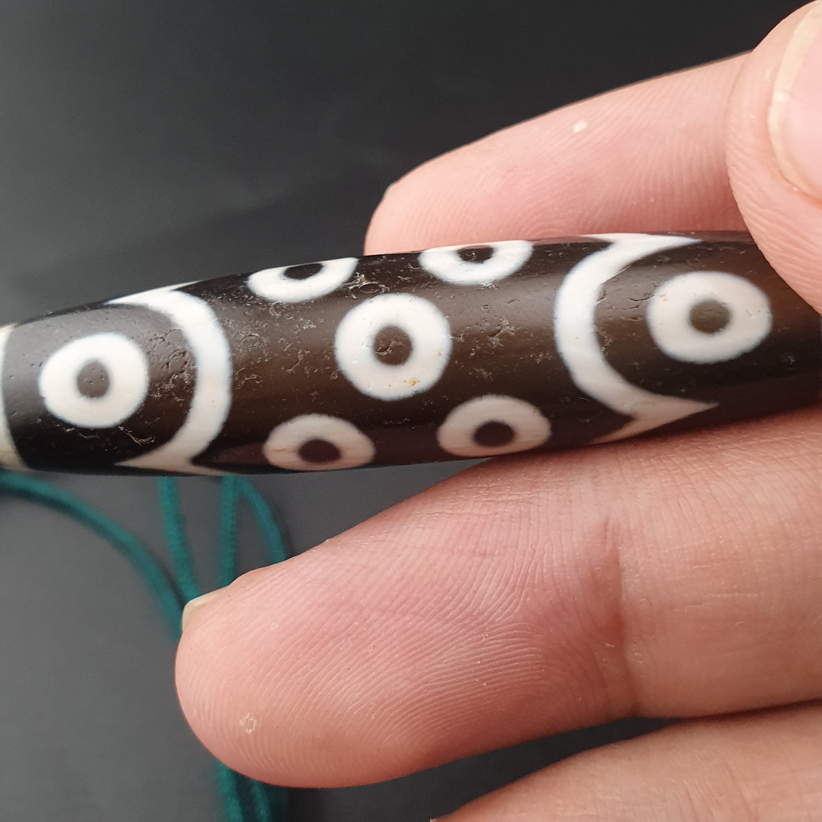 Antike 12-Augen Himalaya Tibet Achat Dzi Perle Amulett Halskette