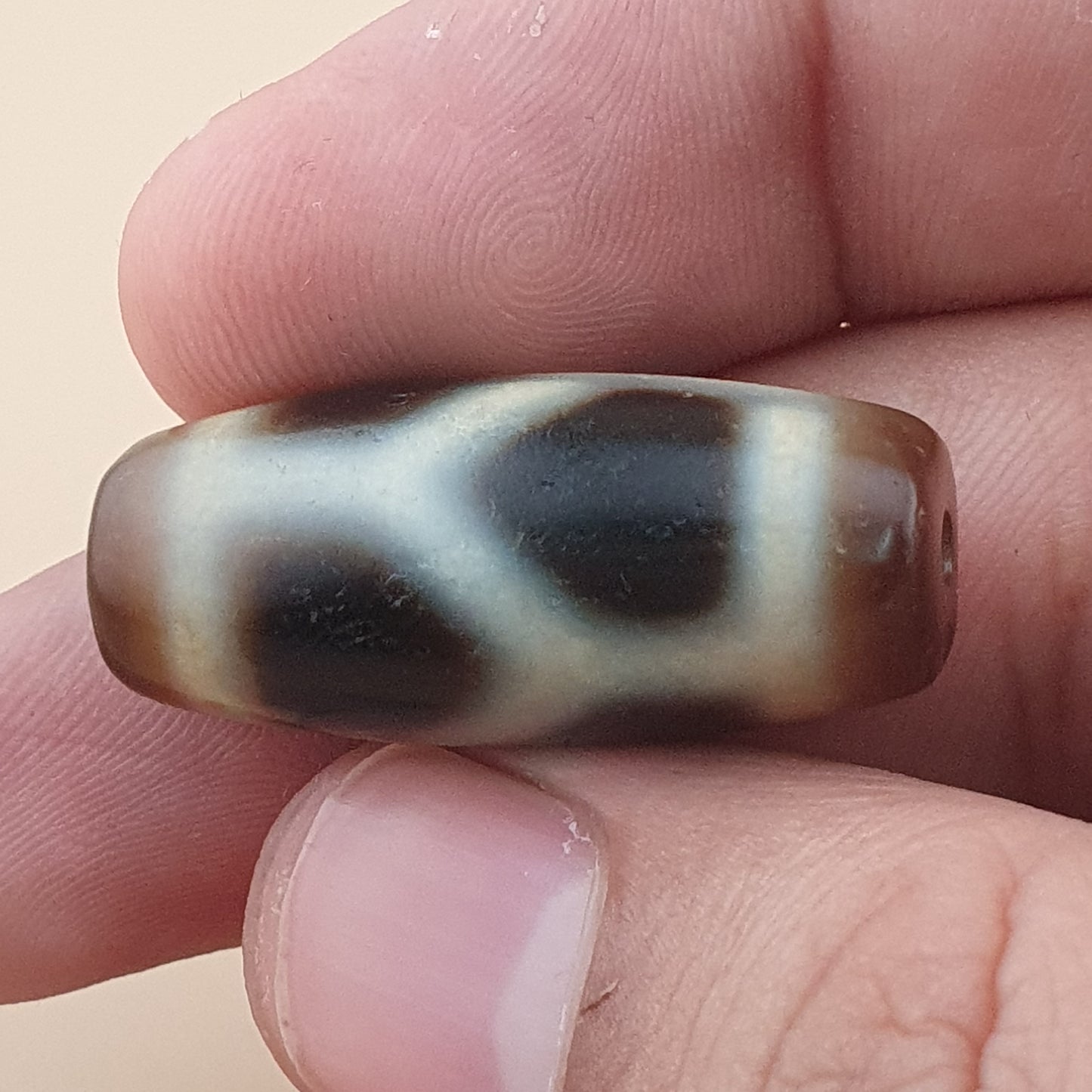Vintage Chain Link Pattern Himalayan Tibetan Agate Dzi Bead Amulet
