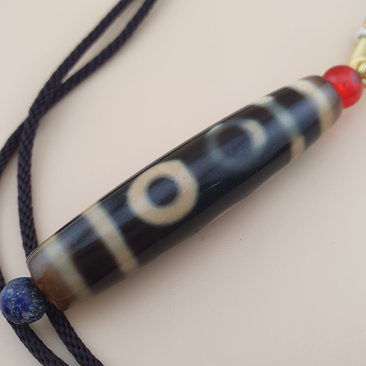 Vintage 5 Eyes Agate Bead Amulet pendant Necklace