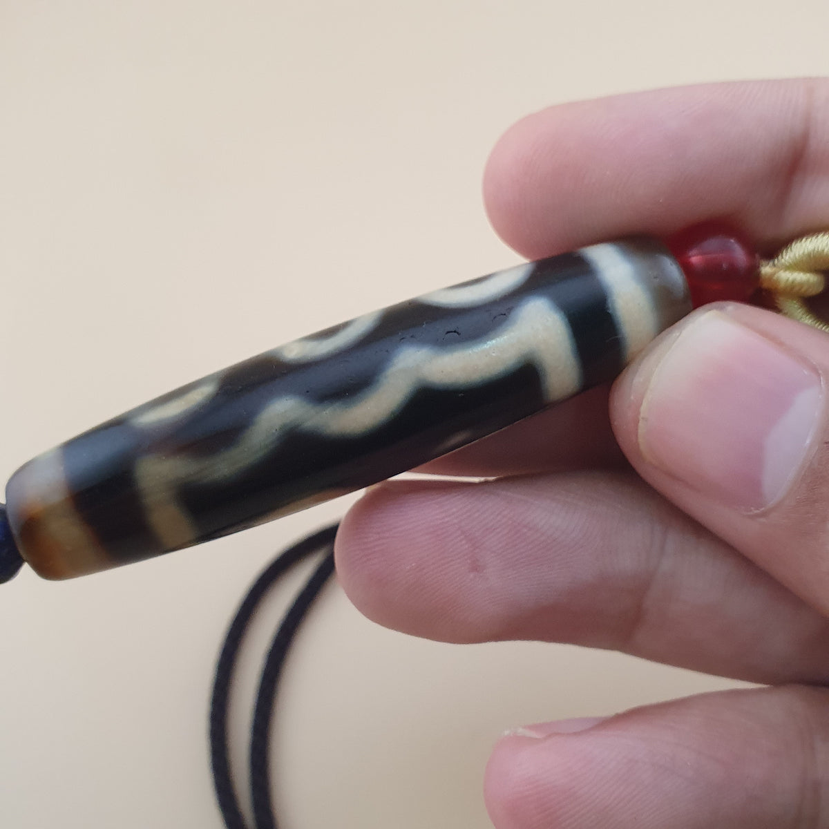 Vintage 5 Eyes Agate Bead Amulet pendant Necklace