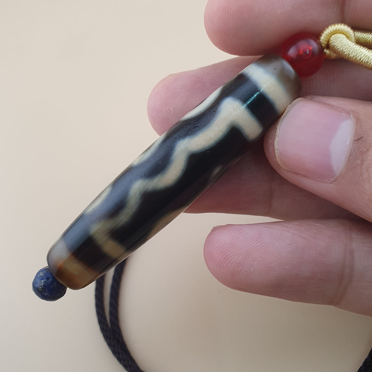 Vintage 5 Eyes Agate Bead Amulet pendant Necklace