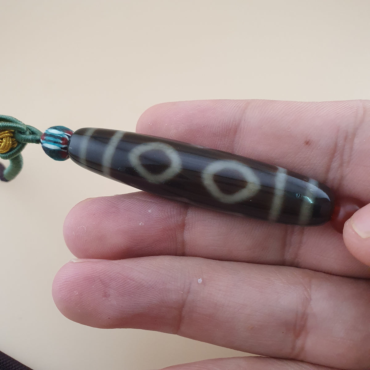 Vintage 2 Eyes Himalayan Tibetan Unique Pattern Agate Dzi Bead