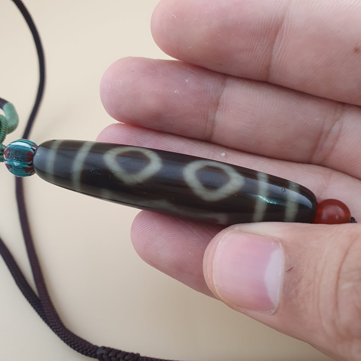 Vintage 2 Eyes Himalayan Tibetan Unique Pattern Agate Dzi Bead
