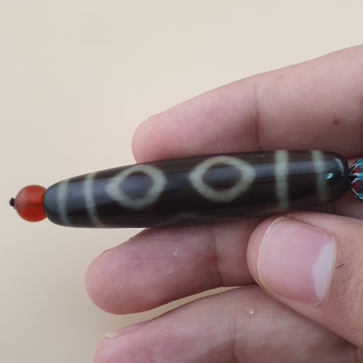 Vintage 2 Eyes Himalayan Tibetan Unique Pattern Agate Dzi Bead