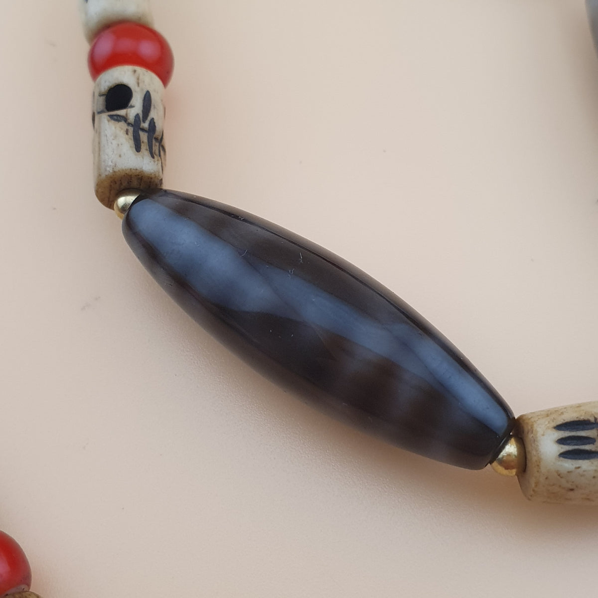 Collier de perles œil en agate de l'Himalaya du Tibet vintage et perles de verre Whiteheart