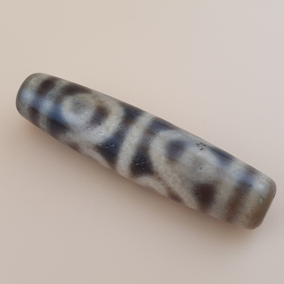 Perle Dzi en Agate du Tibet, Motif Unique, 8 Yeux, Vintage