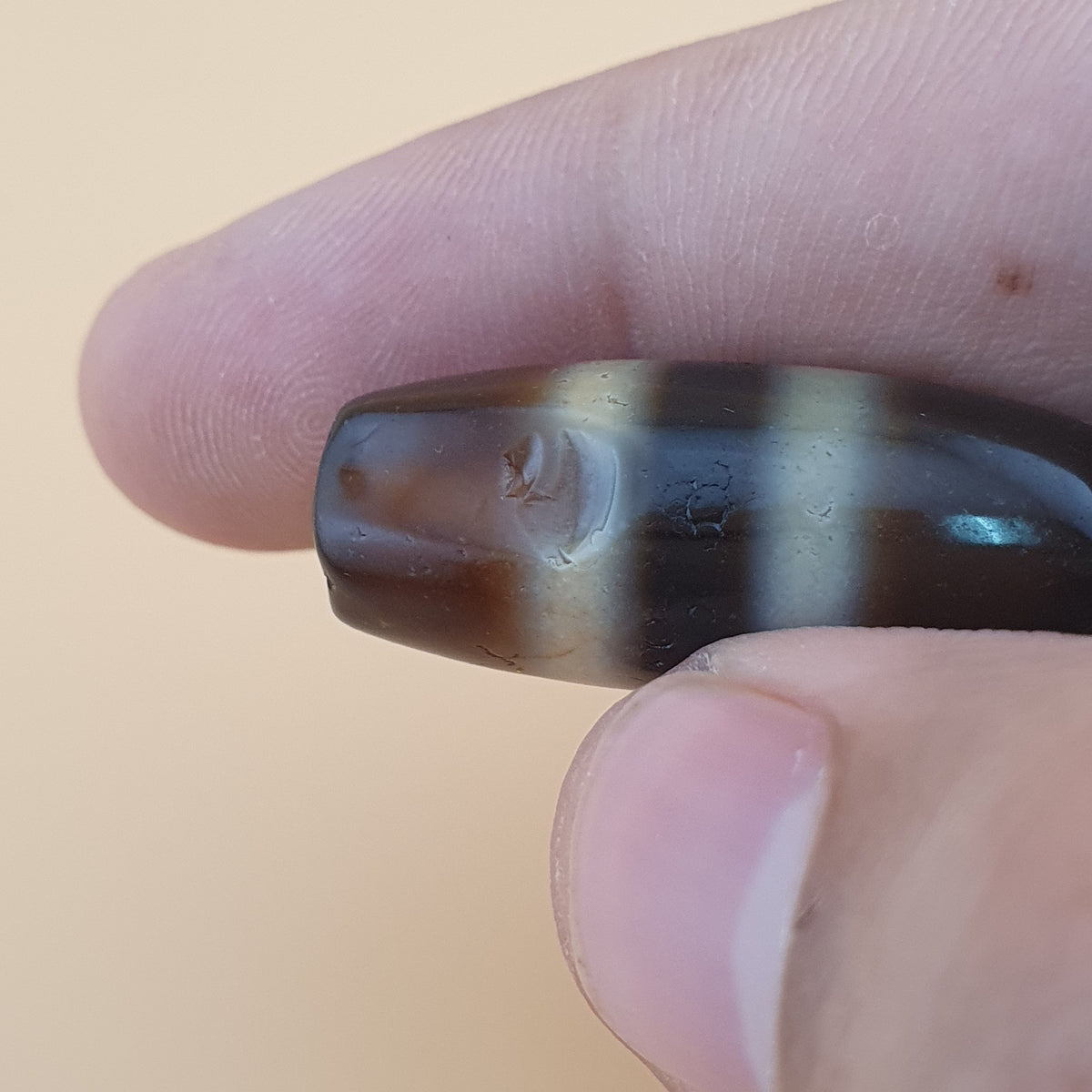 Perles Dzi en agate à motifs variés du Tibet himalayen vintage – Lot de 3