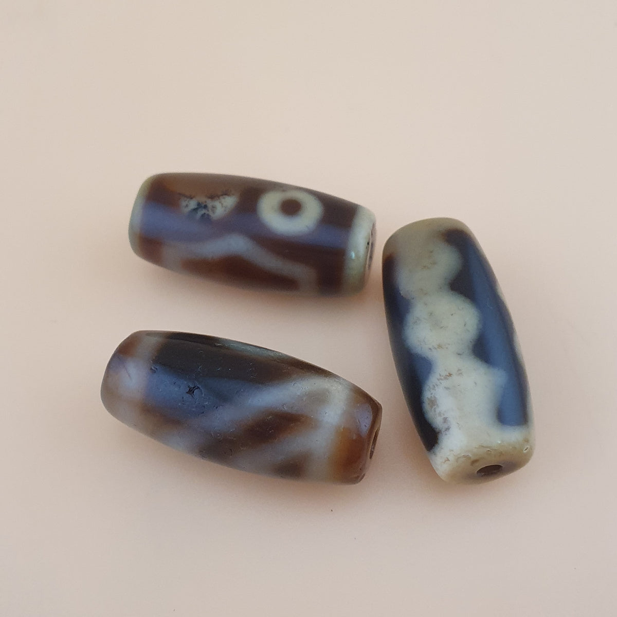 Lot de 3 agates tibétaines vintage de l'Himalaya à motif rare
