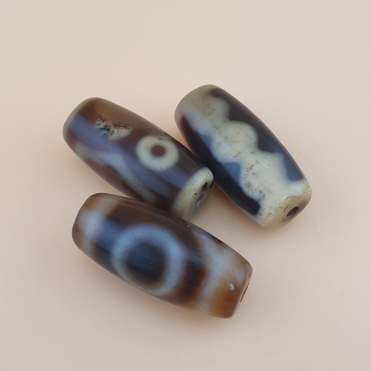 Lot de 3 agates tibétaines vintage de l'Himalaya à motif rare