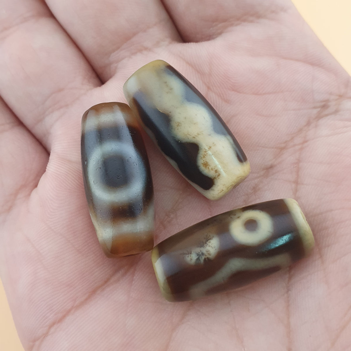 Lot de 3 agates tibétaines vintage de l'Himalaya à motif rare