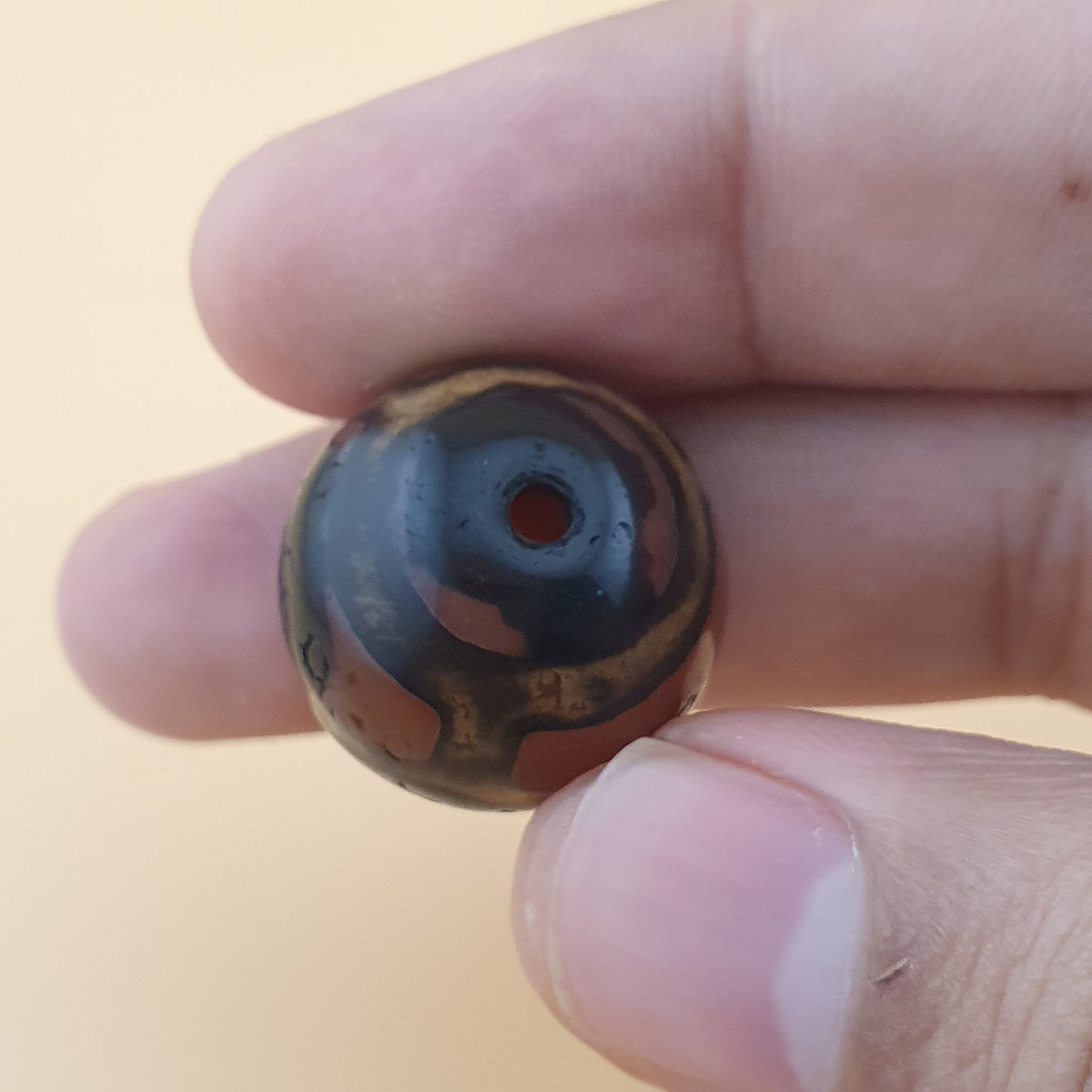 Vintage Agate Carnelian Amulet Beads Lot of 2 Rare Pattern Pieces
