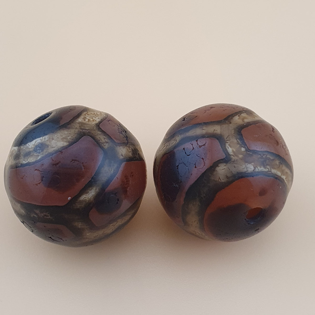 Vintage Agate Carnelian Amulet Beads Lot of 2 Rare Pattern Pieces