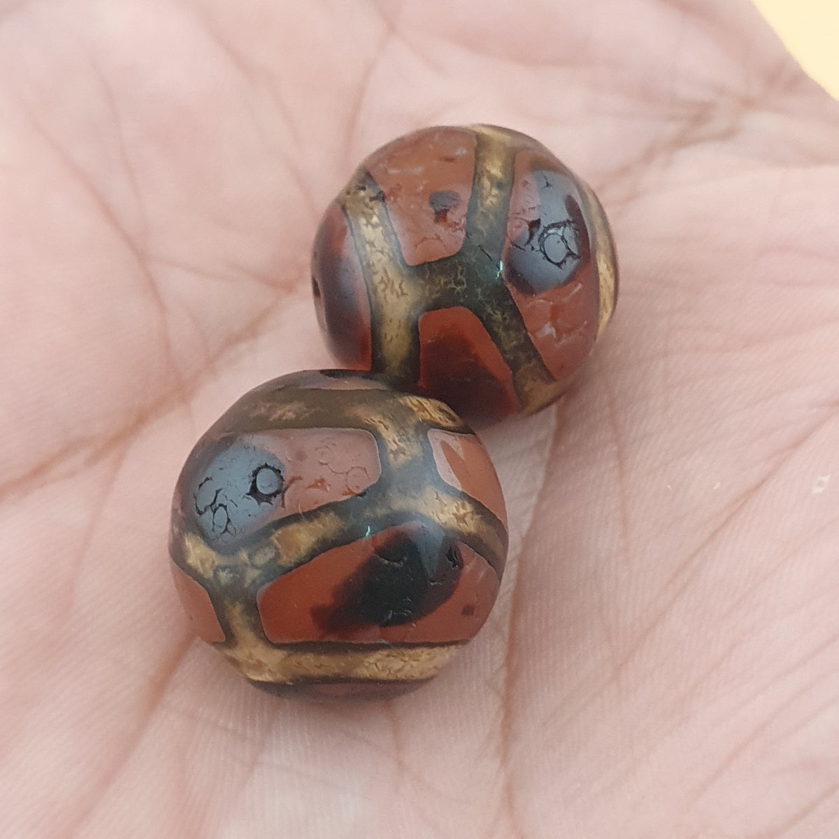 Vintage Agate Carnelian Amulet Beads Lot of 2 Rare Pattern Pieces