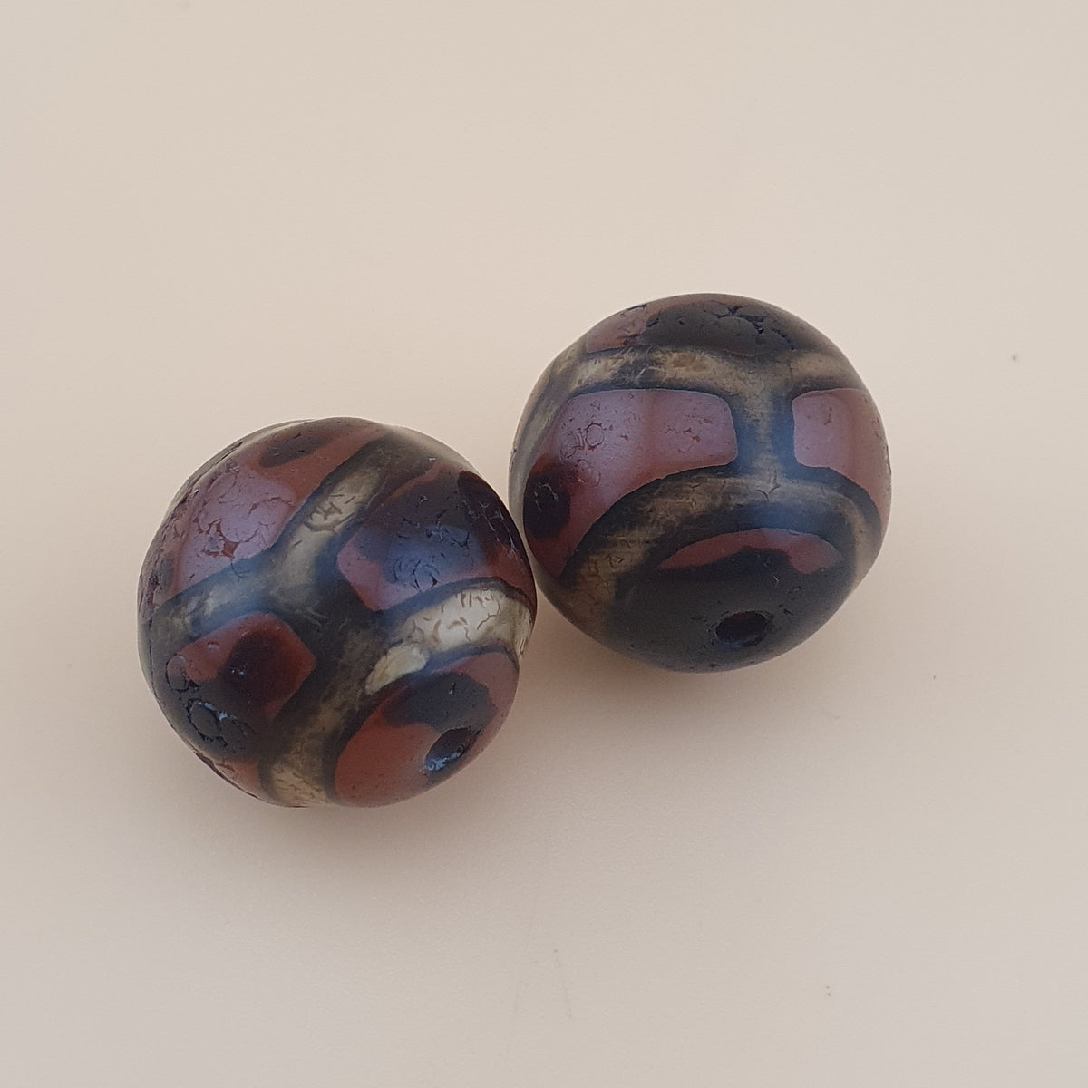 Vintage Agate Carnelian Amulet Beads Lot of 2 Rare Pattern Pieces