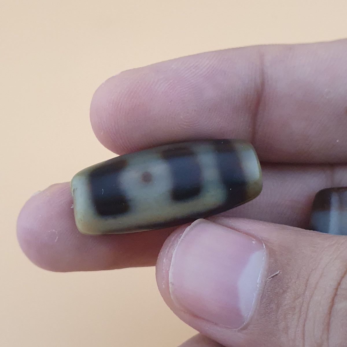 Vintage Himalayan Tibetan 2 Eyes & ZigZag Pattern Agate Bead Lot Of 4