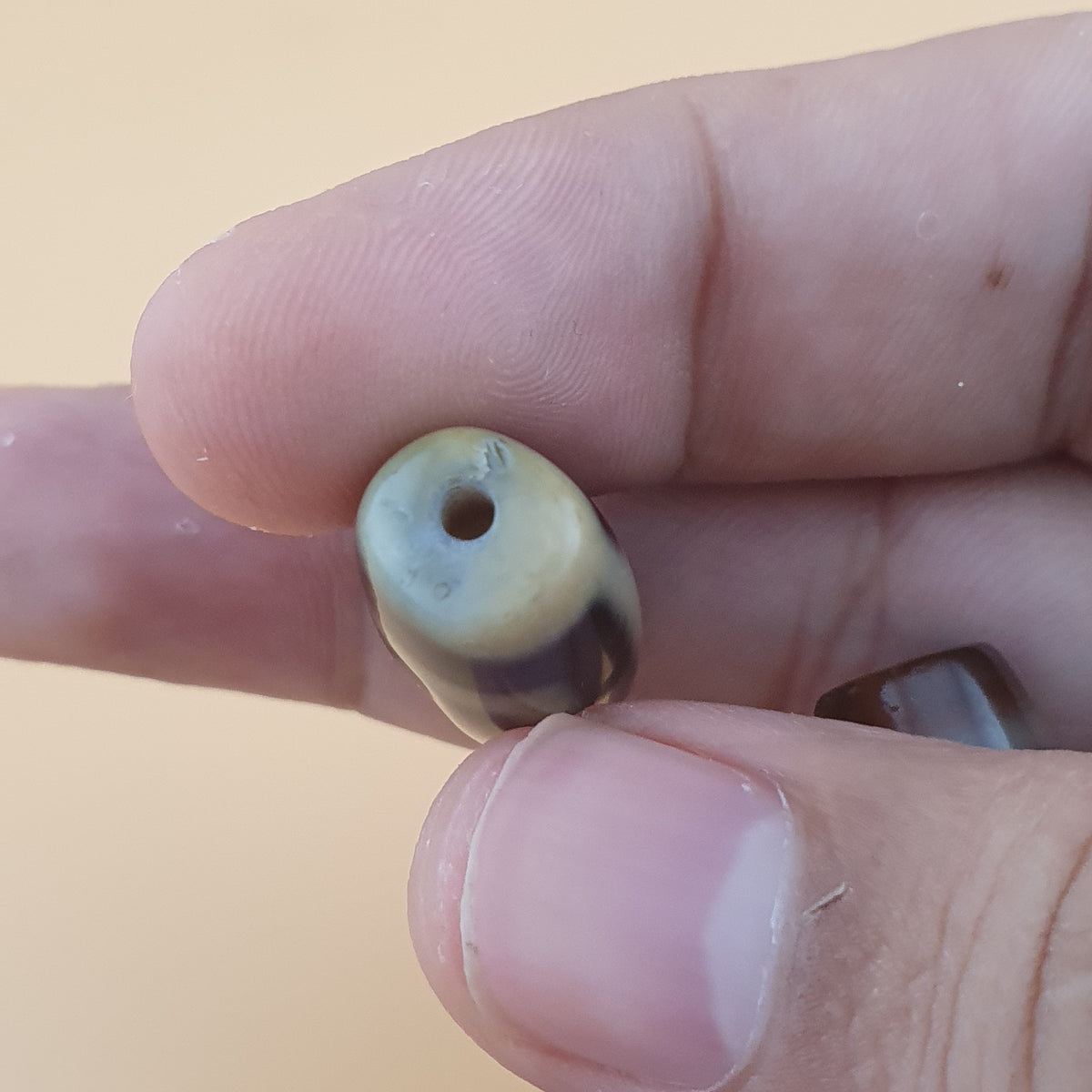 Vintage Himalayan Tibetan 2 Eyes & ZigZag Pattern Agate Bead Lot Of 4
