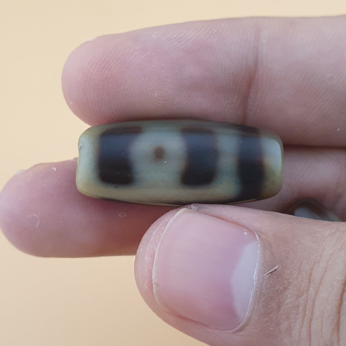 Vintage Himalayan Tibetan 2 Eyes & ZigZag Pattern Agate Bead Lot Of 4