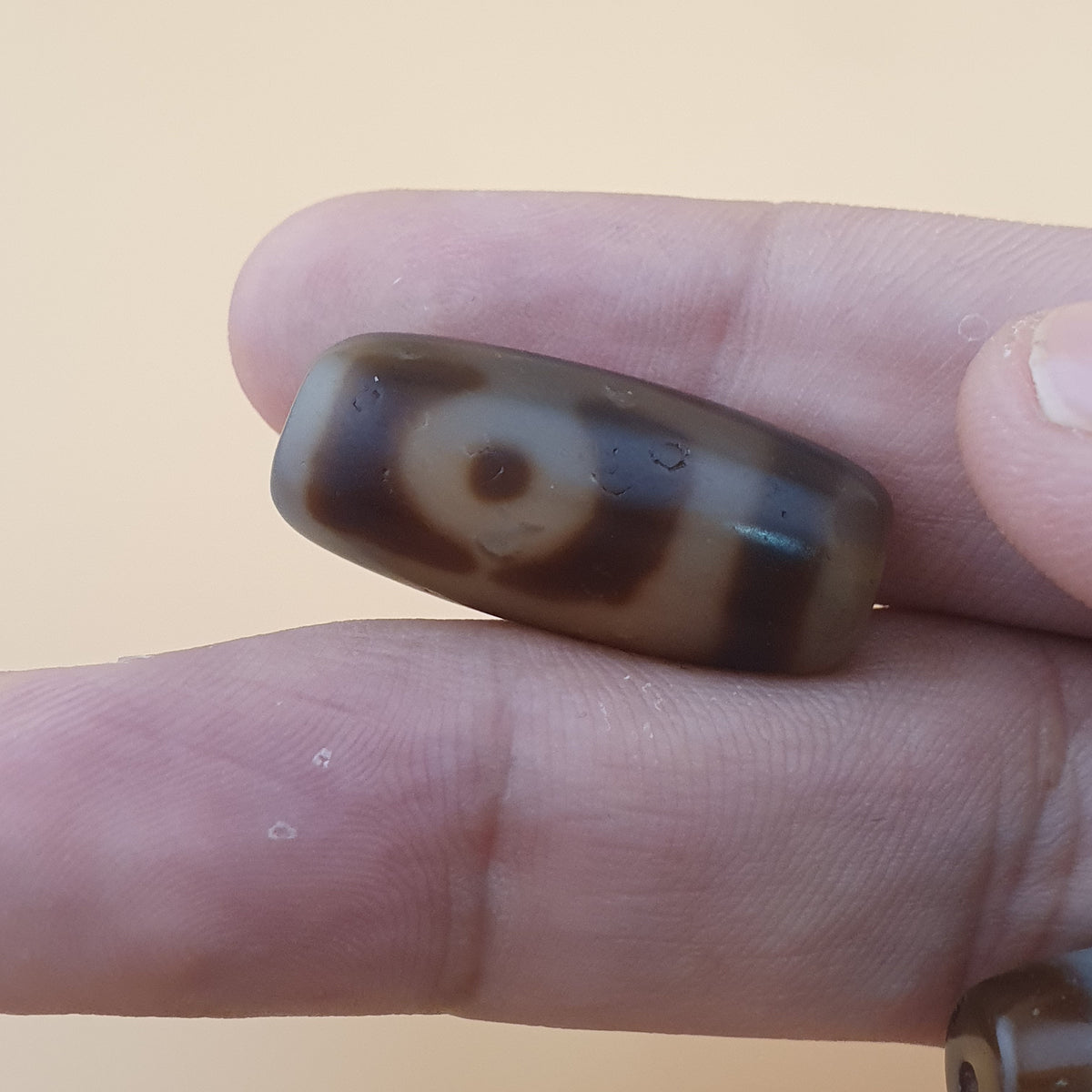 Vintage Himalayan Tibetan 2 Eyes & ZigZag Pattern Agate Bead Lot Of 4