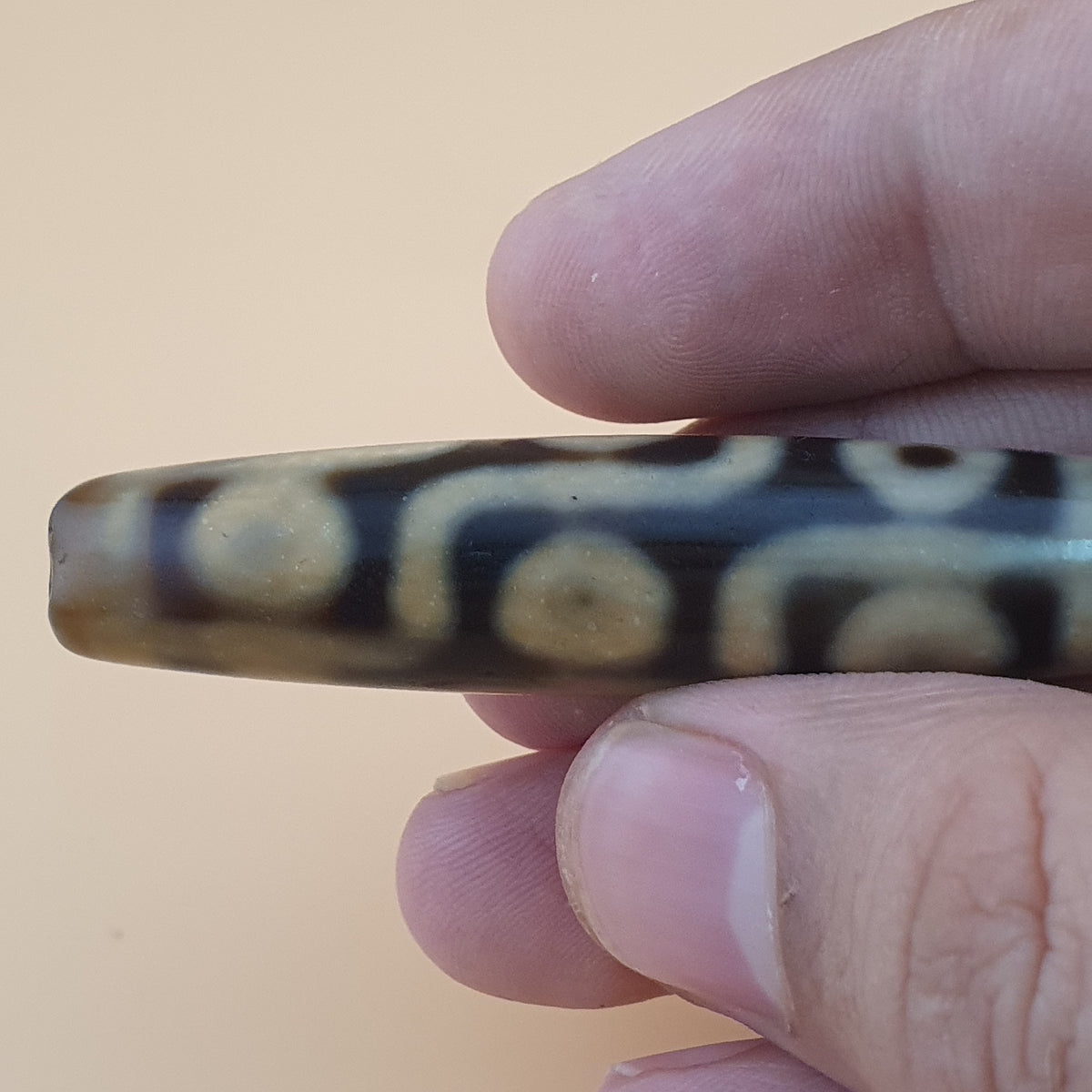 Vintage Himalayan 9 Eyes Tibetan Agate Dzi Bead Amulet
