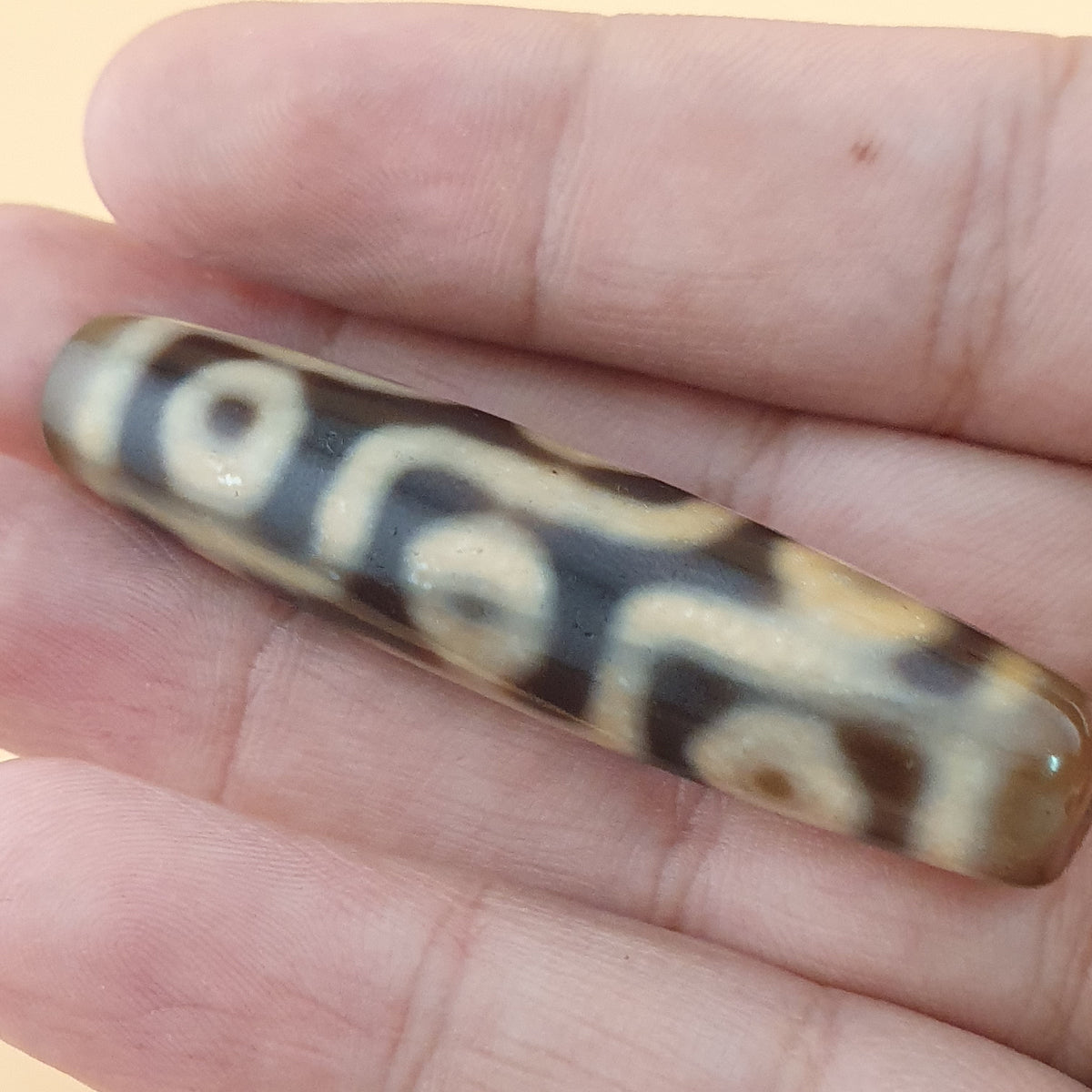 Vintage Himalayan 9 Eyes Tibetan Agate Dzi Bead Amulet