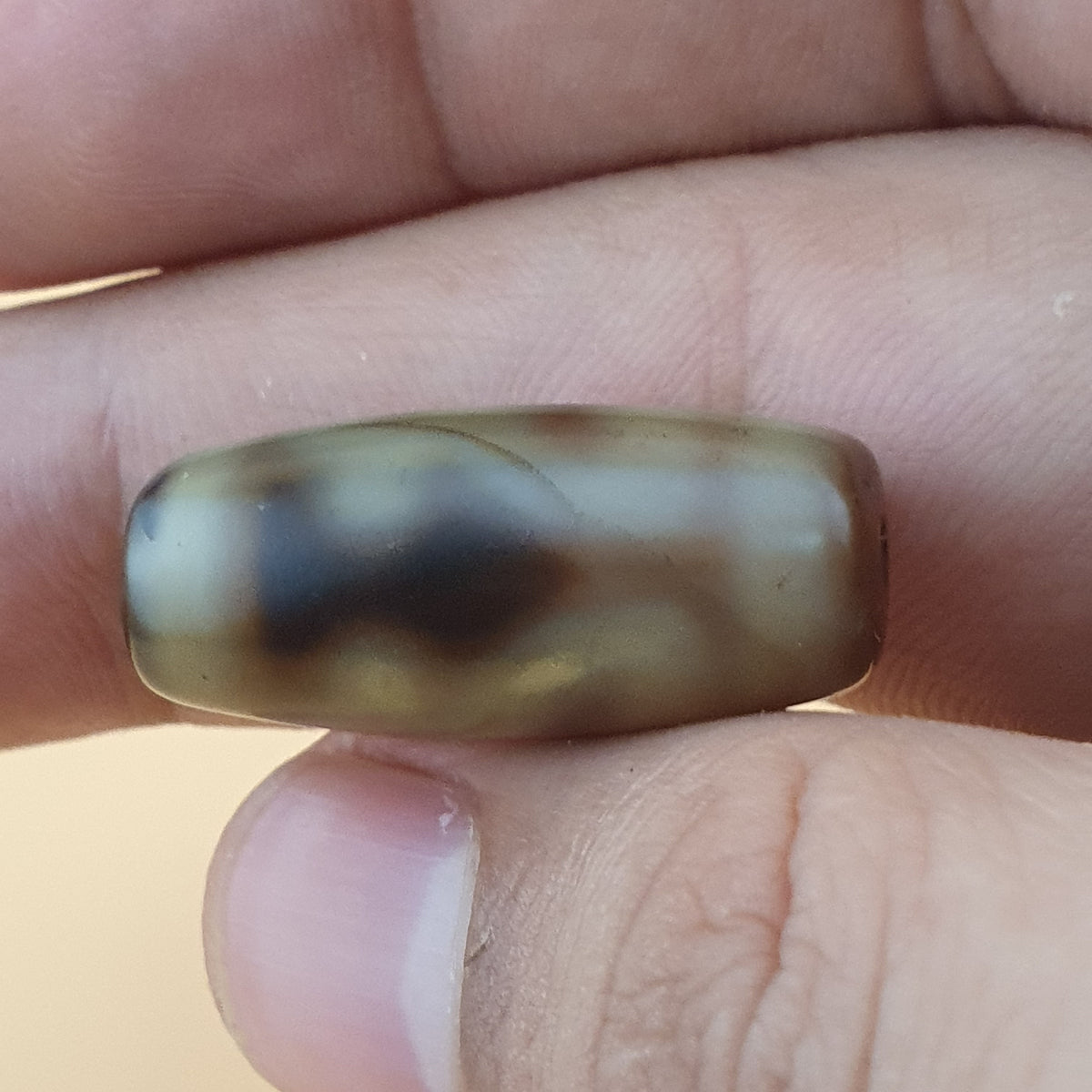 Lot vintage de 3 amulettes Dzi tibétaines en agate de l'Himalaya