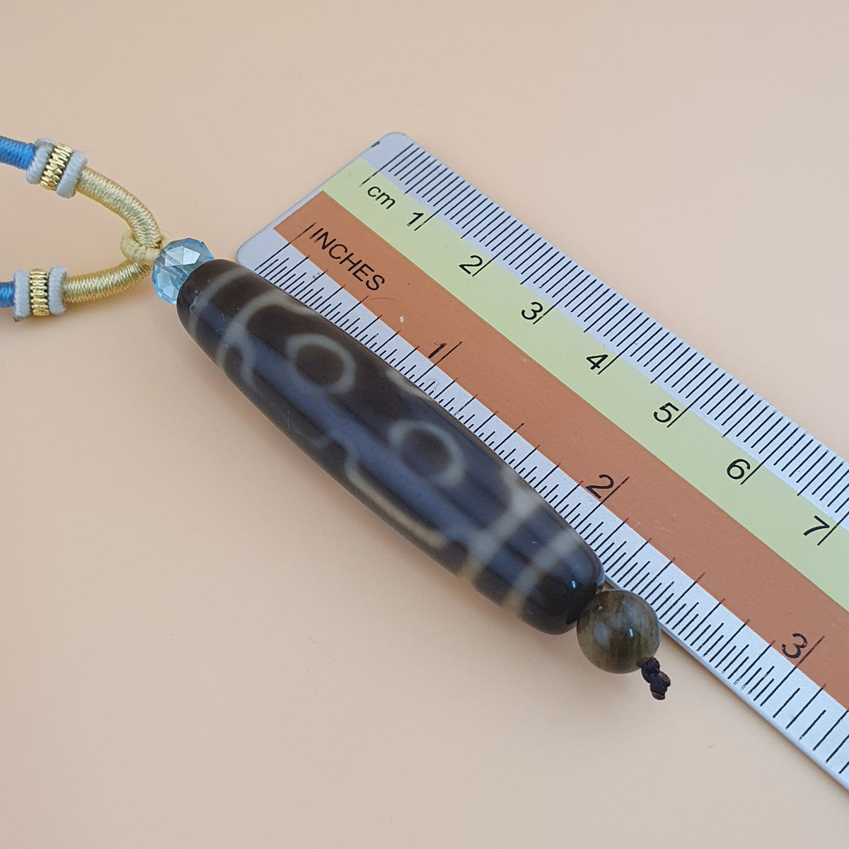 Perle Dzi tibétaine himalayenne vintage en agate à 4 yeux motif unique amulette