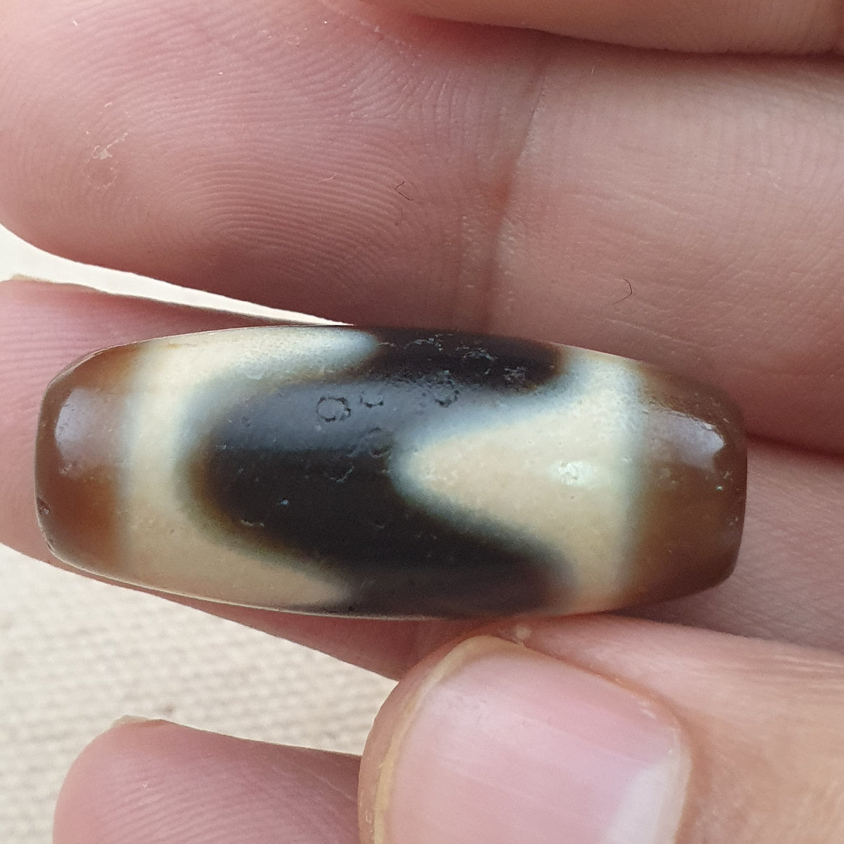 Lot de 2 amulettes perles agates du Tibet/Himalaya vintage ZigZag
