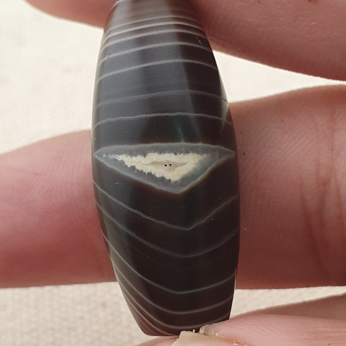 Rare Perle vintage en agate œil de Suleimani du Yémen Motif naturel Amulette