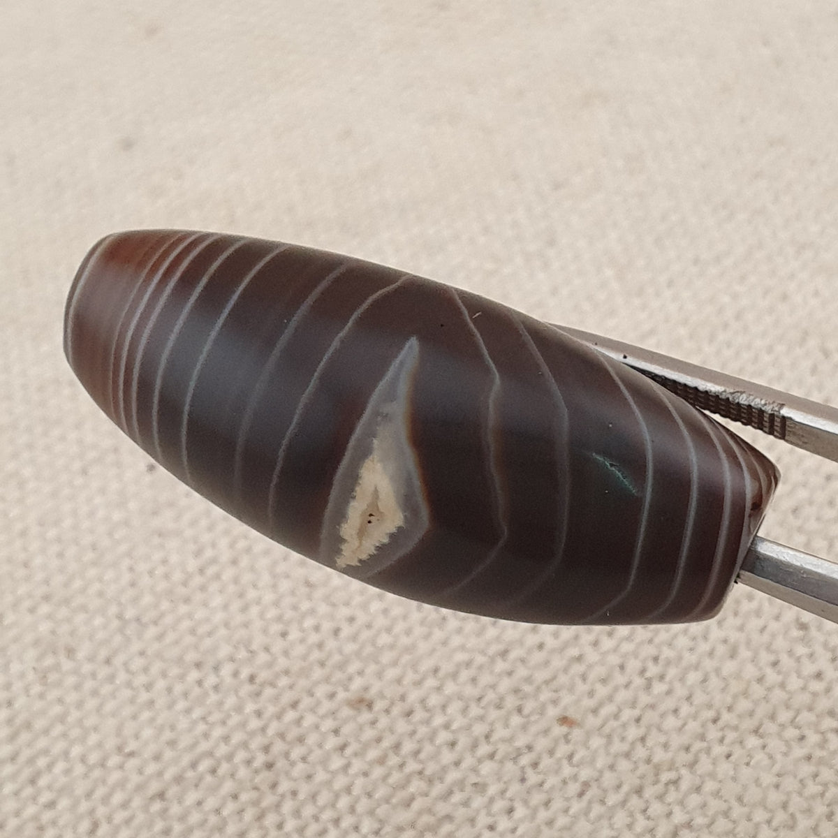 Rare Perle vintage en agate œil de Suleimani du Yémen Motif naturel Amulette