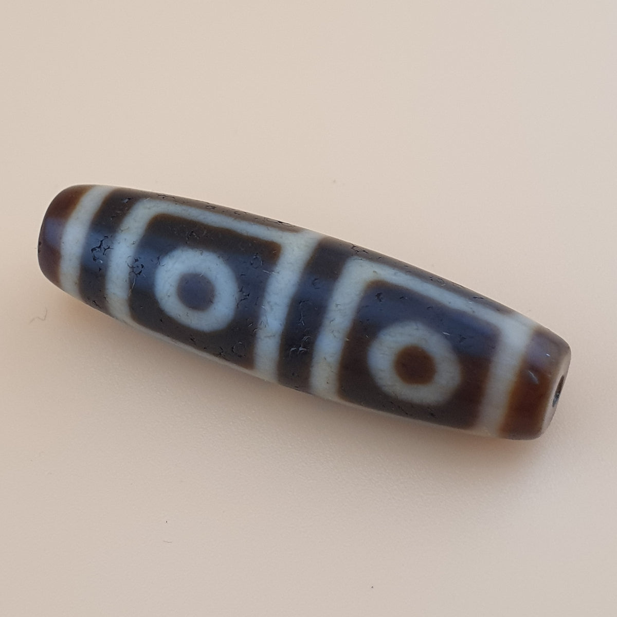 Amulette tibétaine ancienne perle Dzi en agate à 4 yeux de l'Himalaya