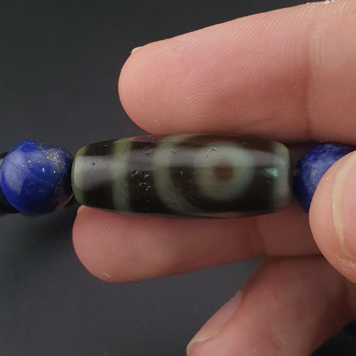 Bracelet perles agate himalayenne 2 yeux et lapis-lazuli vintage