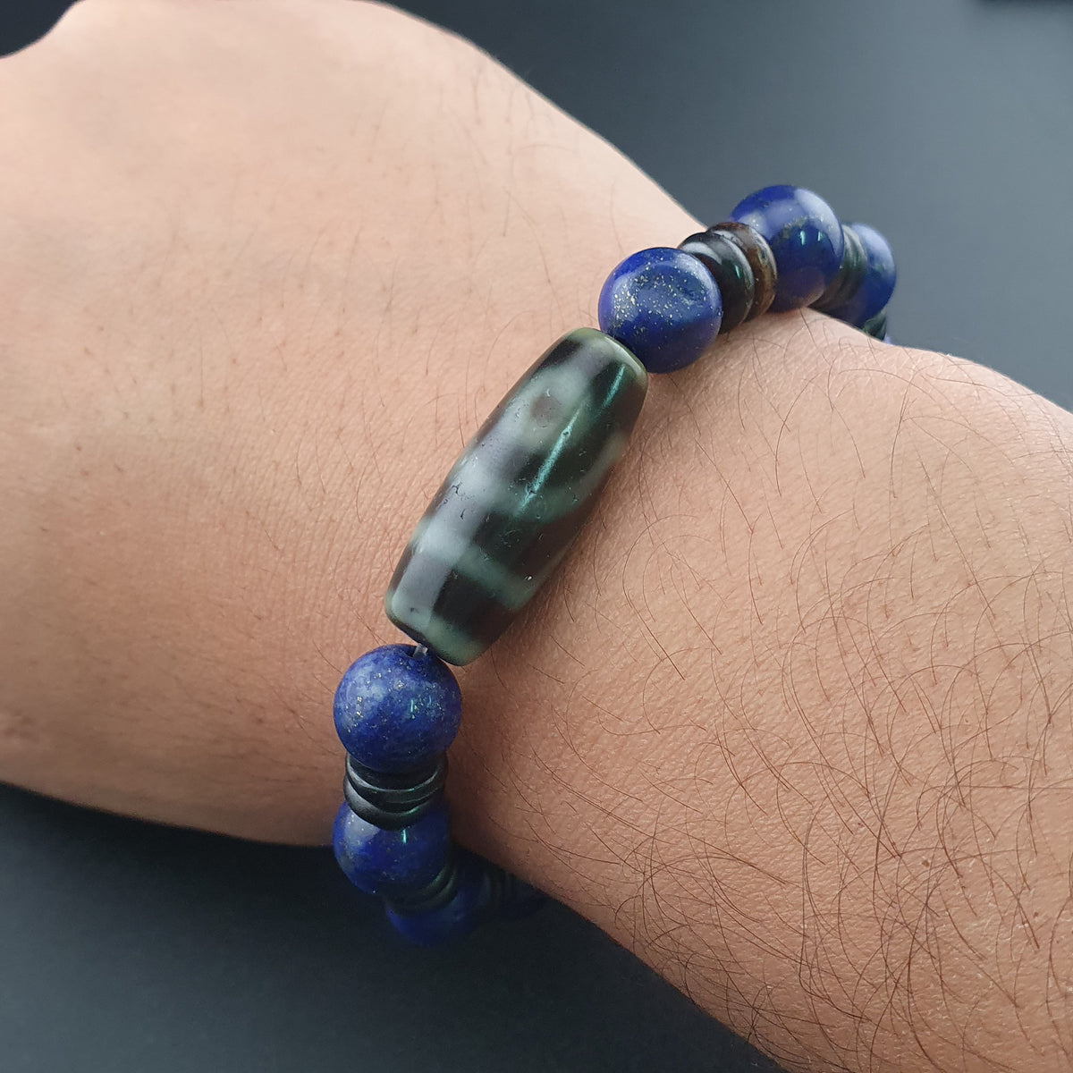 Bracelet perles agate himalayenne 2 yeux et lapis-lazuli vintage