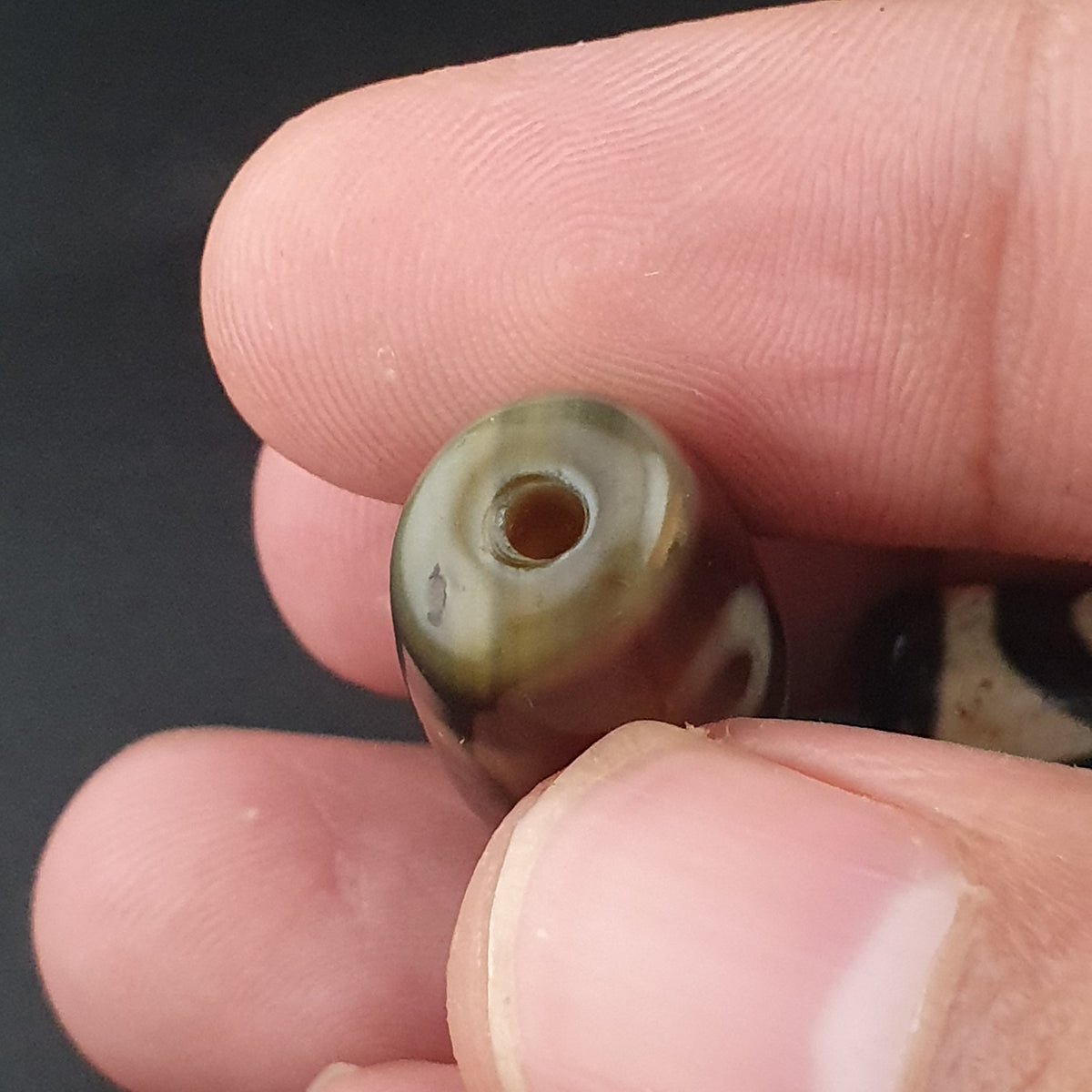 Vintage 2 Eyes Himalayan Tibetan Agate Dzi bead Amulet Lot of 3