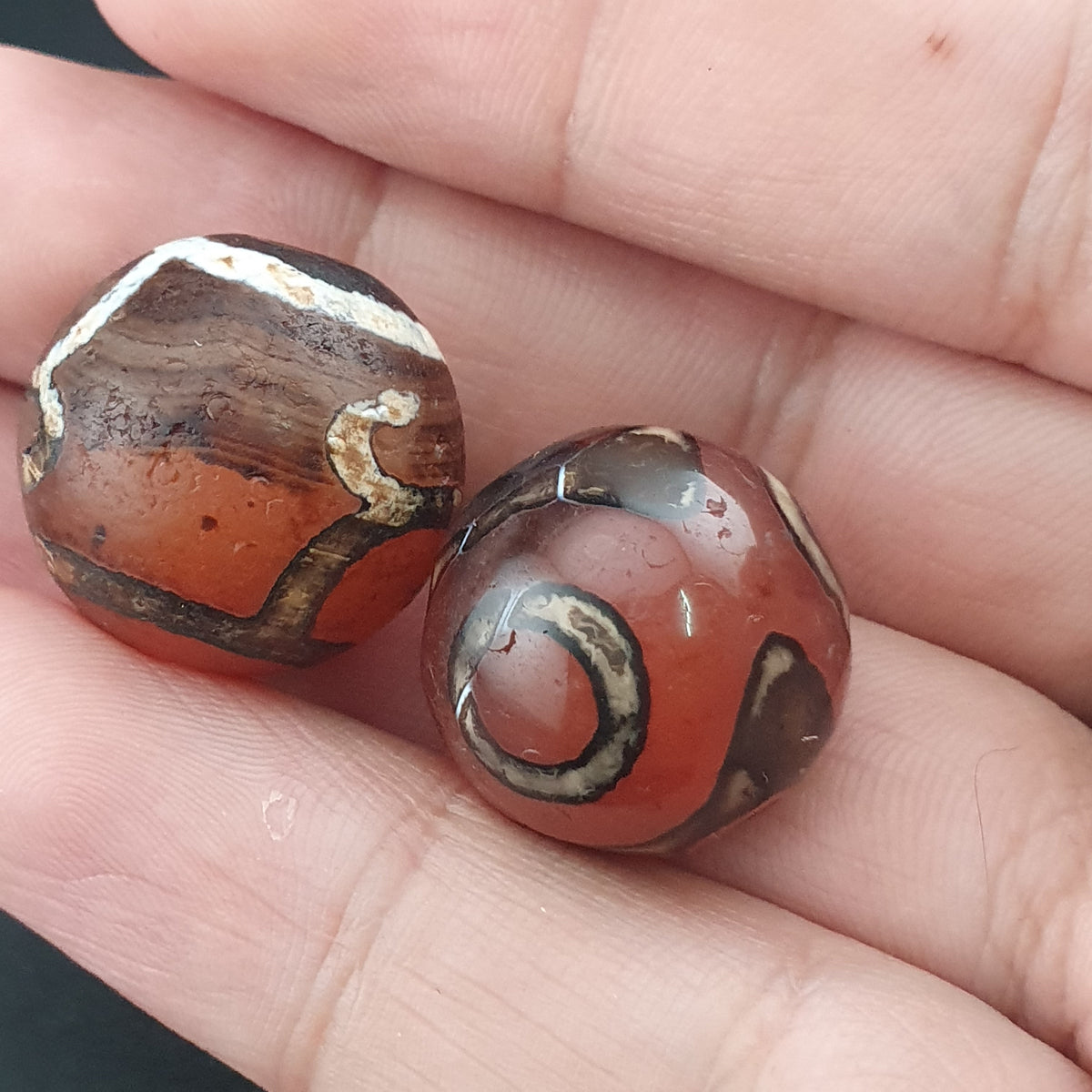 Vintage Etched Carnelian Agate Unique Pattern Beads Amulets