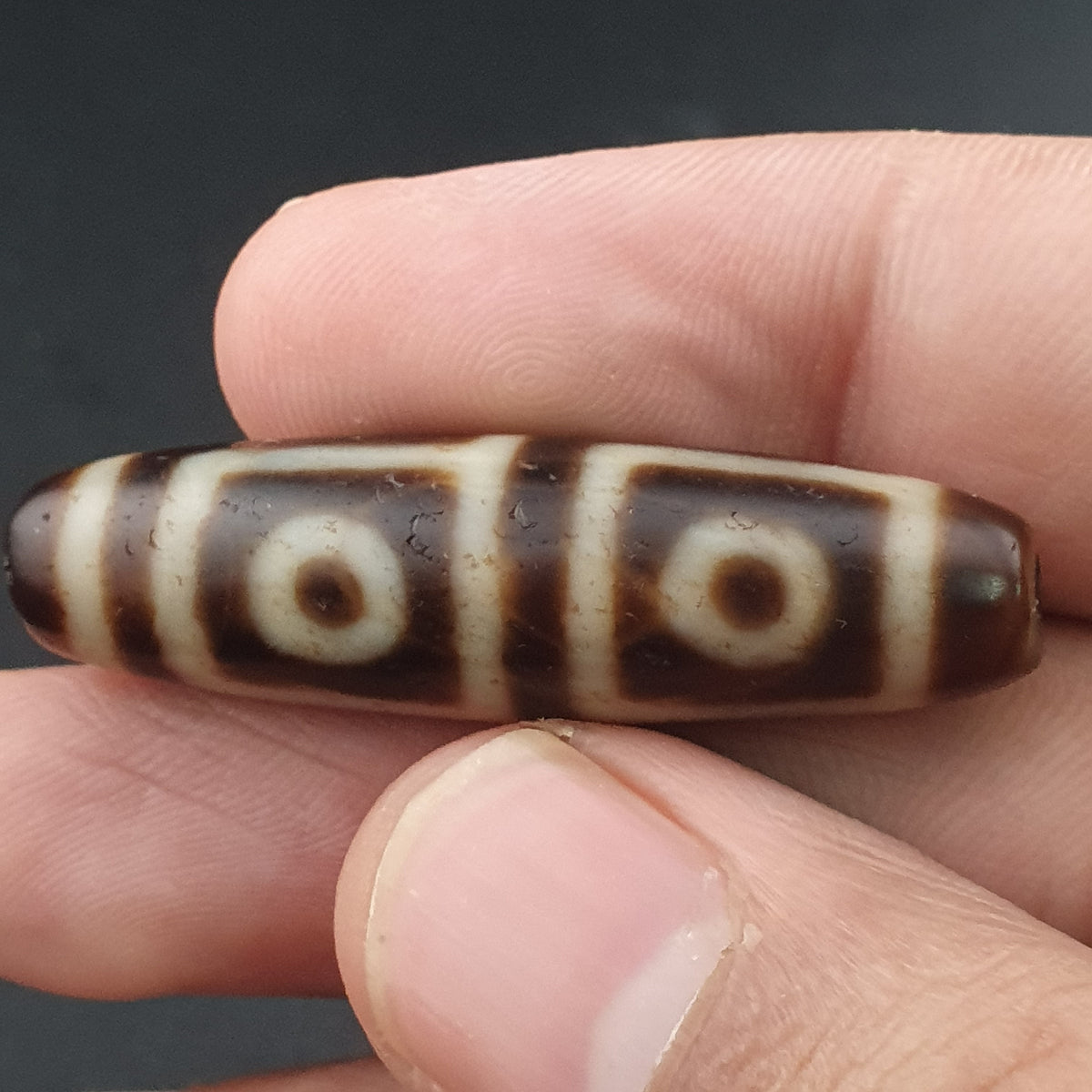 Antikes Himalaya-Tibetisches 4-Augen-Achat-Dzi-Perlen-Amulett